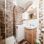 아파트 Zbiorcza Standard By Bookinghost *