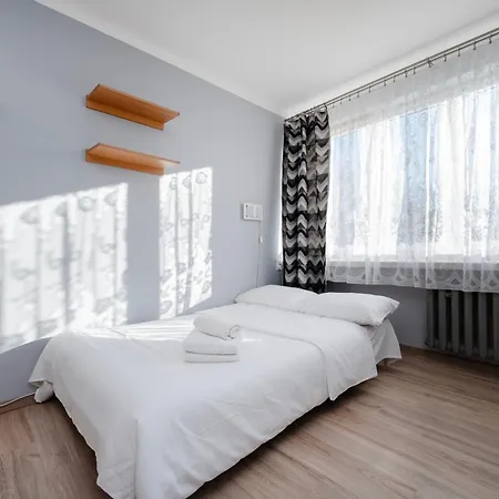 Zbiorcza Standard By Bookinghost *